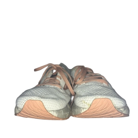 Womens Brooks Revel 5 running shoes size 8 - Picture 9 of 13